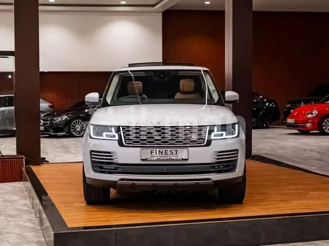 Land Rover Range Rover 2019 photo 3