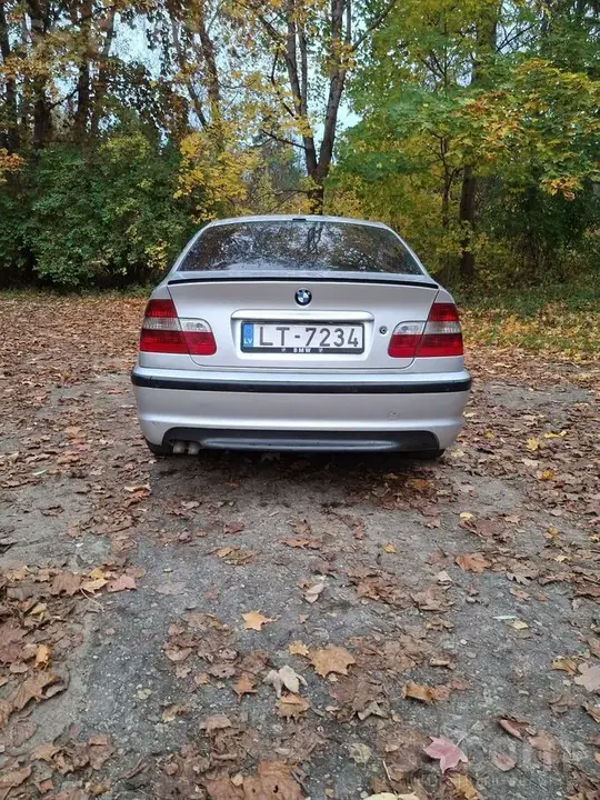 BMW E46 2003 photo 4