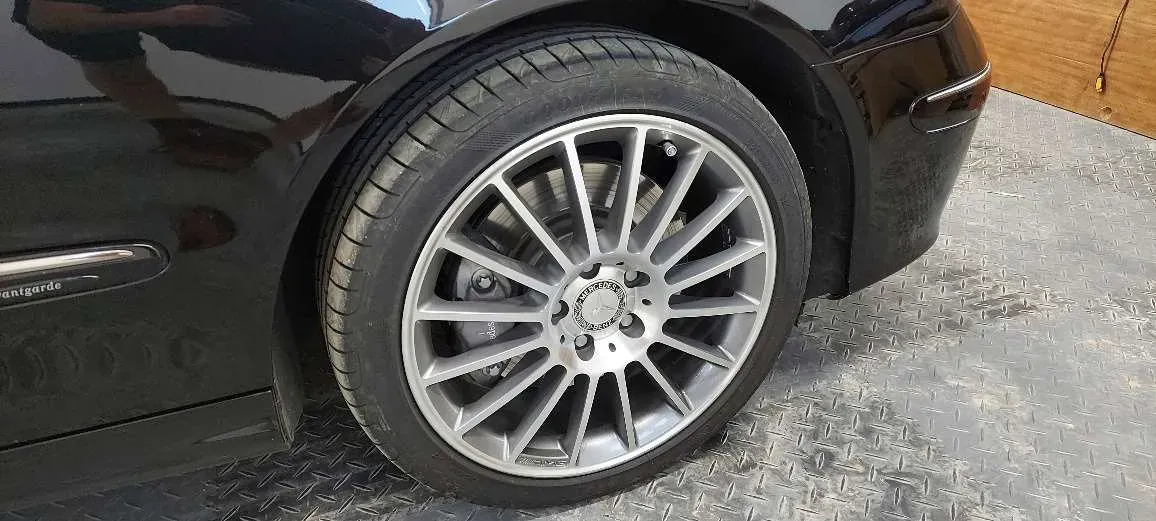 Mercedes-Benz Clk-Class 2007 photo 3