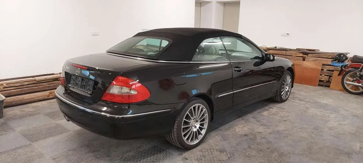 Mercedes-Benz Clk-Class 2007 photo 2