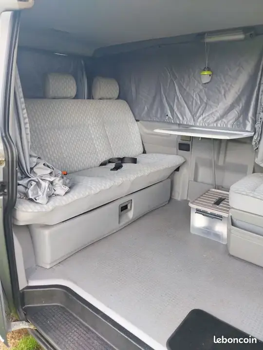 Volkswagen Multivan 1992 photo 2