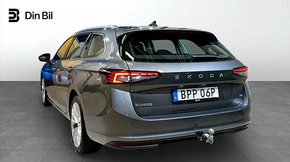 Skoda Superb 2025 photo 3