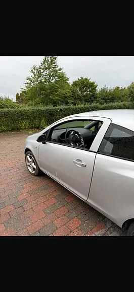 Opel Corsa 2010 photo 5
