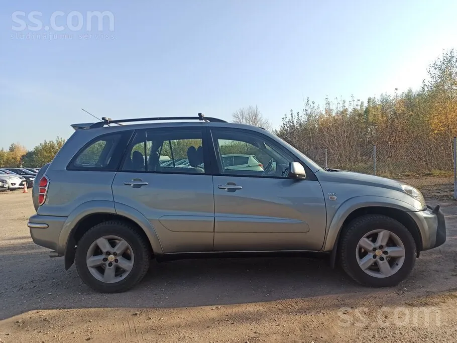 Toyota Rav4 2005 photo 5