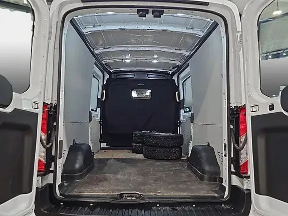 Ford Transit 2022 photo 5