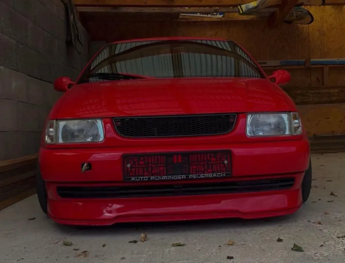 Volkswagen Polo 1995 photo 2