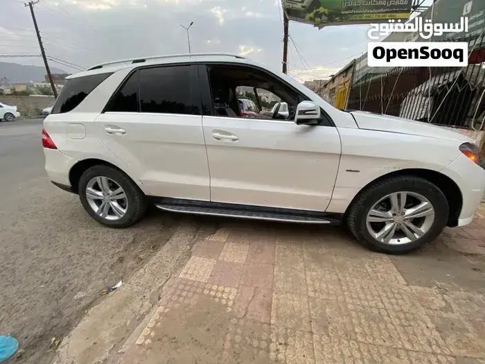 Mercedes-Benz M-Class 2012 photo 4