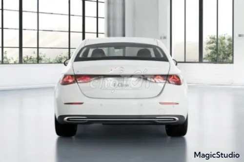Mercedes-Benz E-Class 2026 photo 2