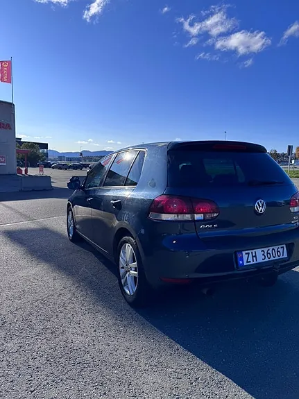 Volkswagen Golf 2012 photo 4
