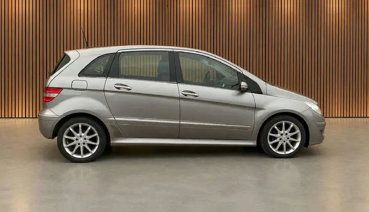 Mercedes-Benz B 200 Turbo 2006 photo 4