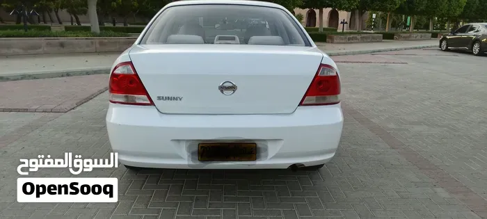 Nissan Sunny 2012 photo 2