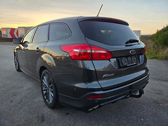 Ford Focus 2017 photo 4