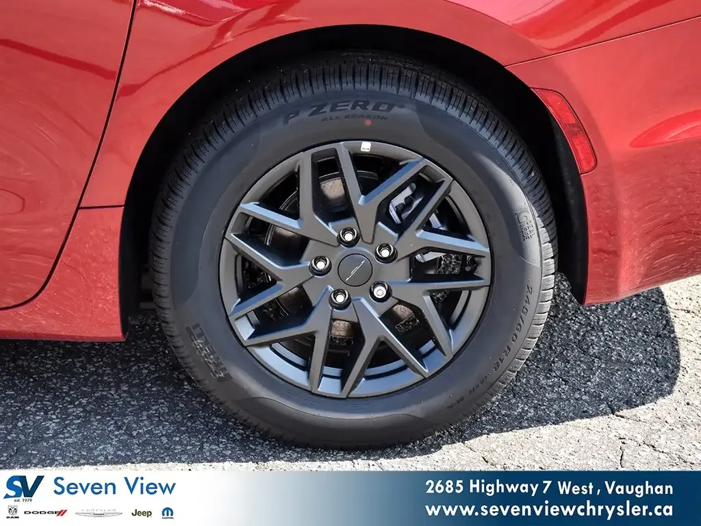 Chrysler Pacifica 2027 photo 5