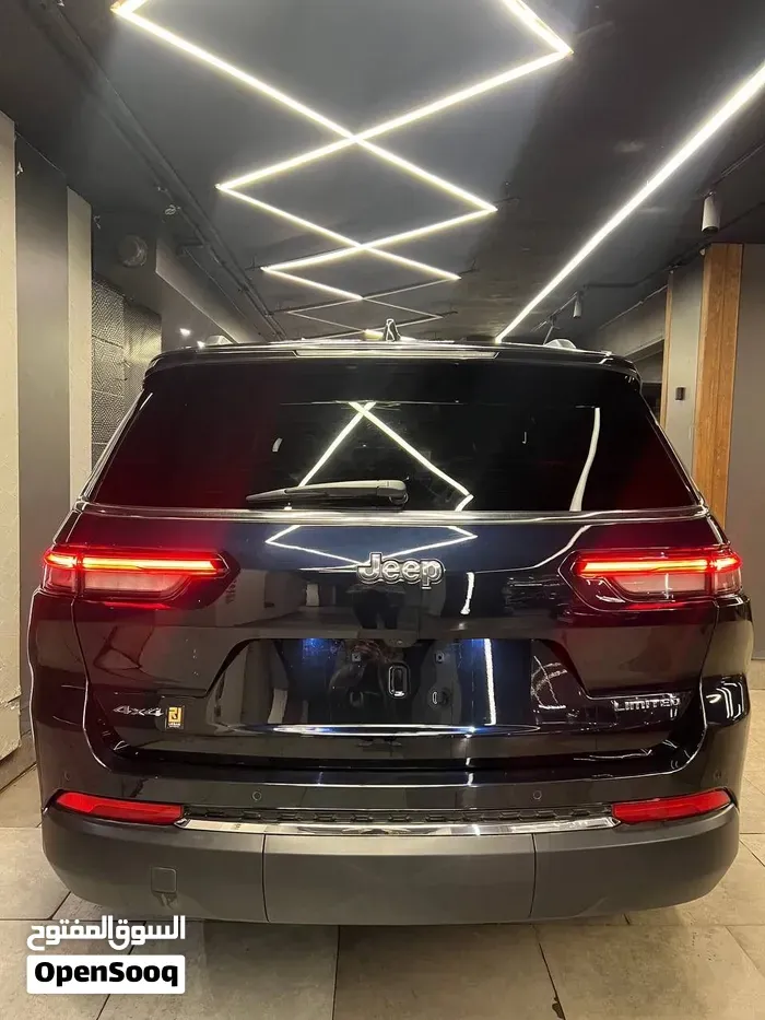 Jeep Grand Cherokee 2024 photo 4