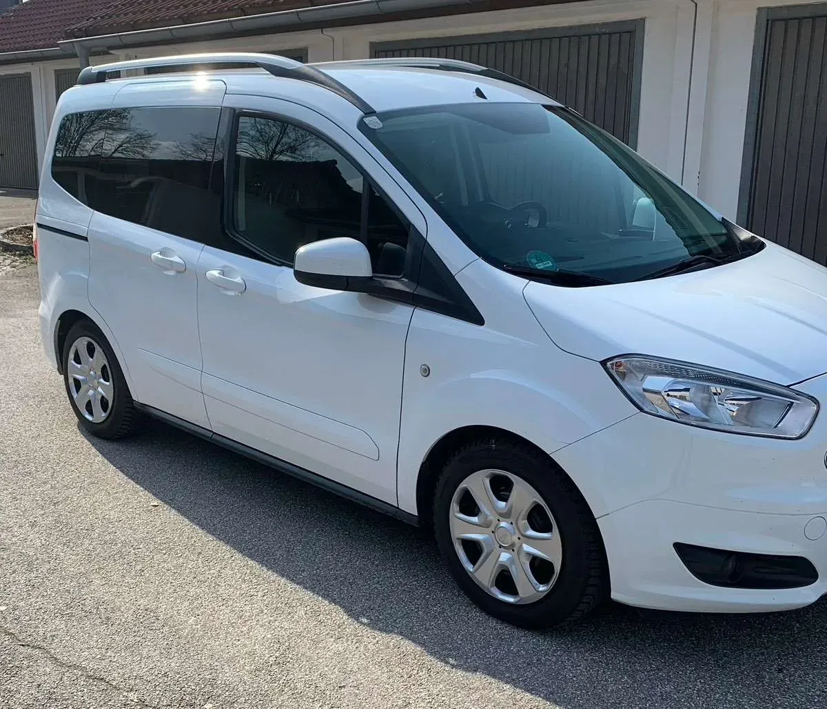 Ford Tourneo Courier 2014 photo 2