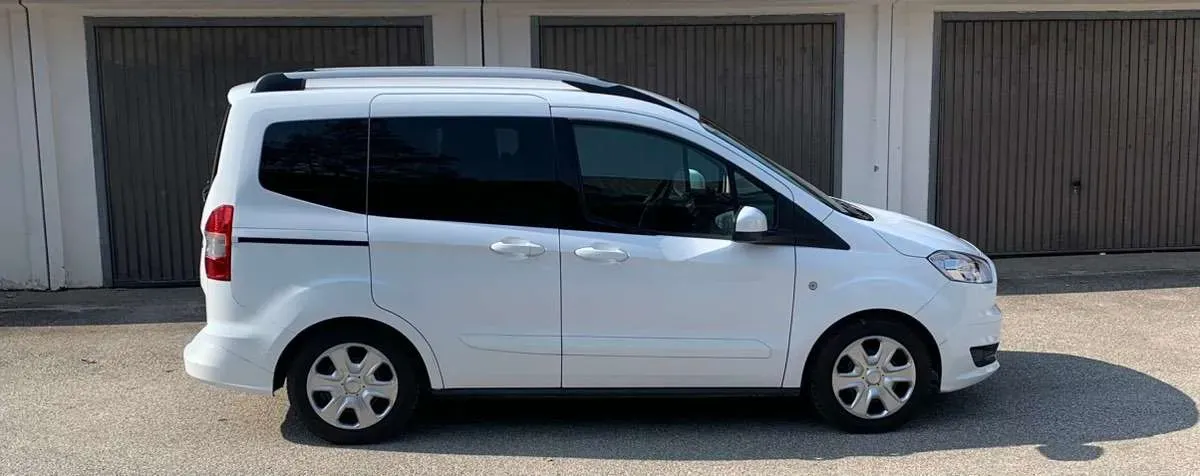 Ford Tourneo Courier 2014 photo 3
