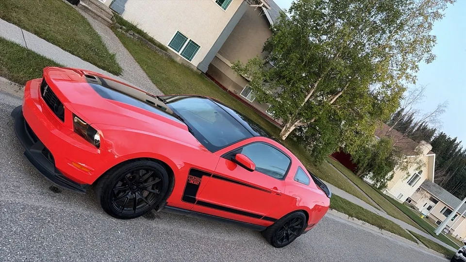 Ford Mustang 2012 photo 2