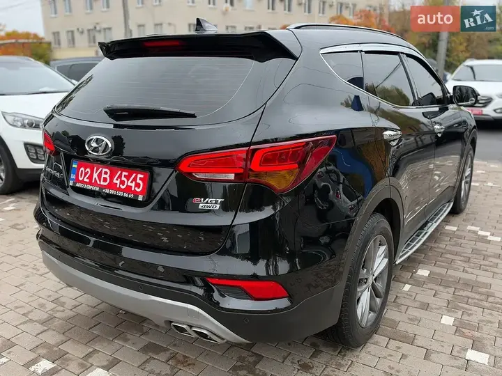 Hyundai Santa Fe 2015 photo 4