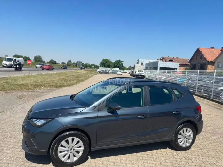 Seat Arona 2023 photo 2
