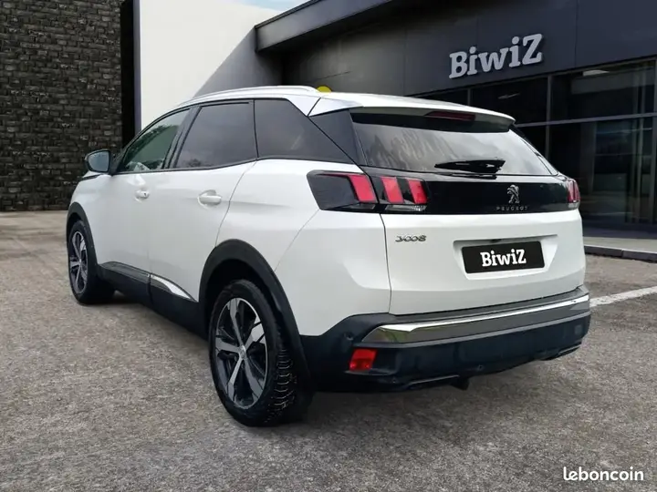 Peugeot 3008 2018 photo 3