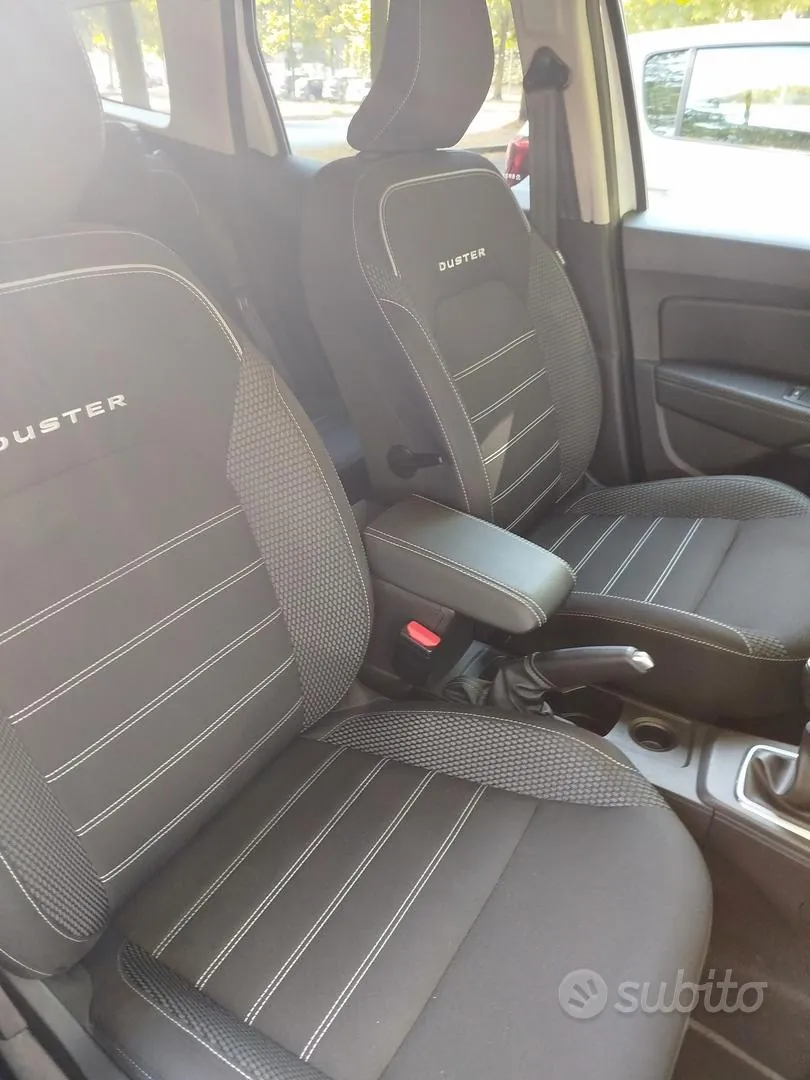 Dacia Duster 2021 photo 2