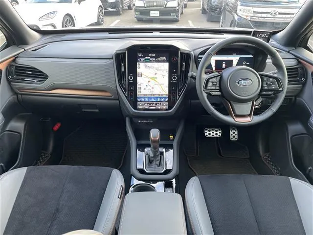 Subaru Forester 2025 photo 2