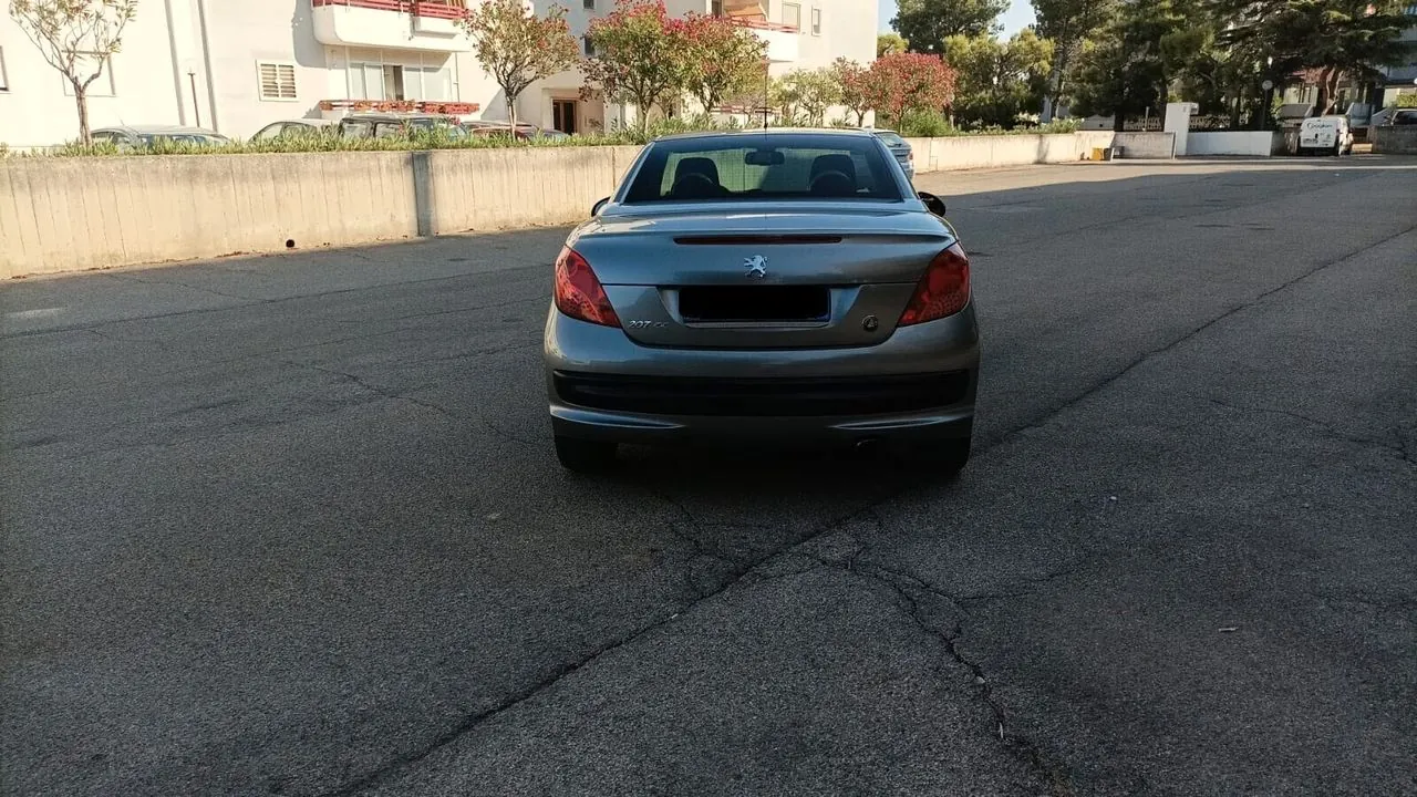 Peugeot 207 2008 photo 5