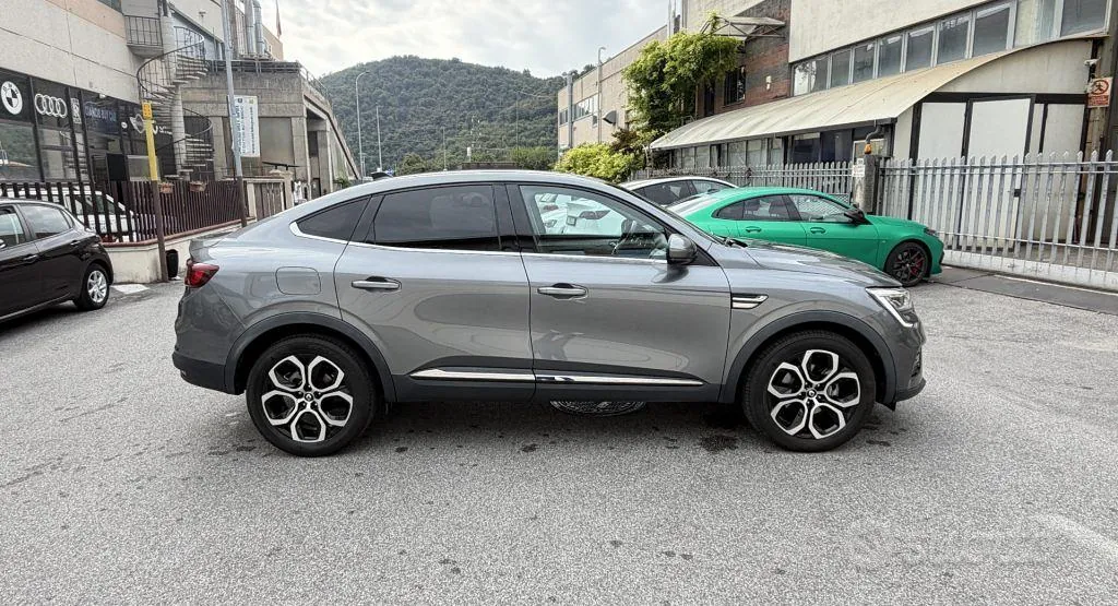 Renault Arkana 2023 photo 4