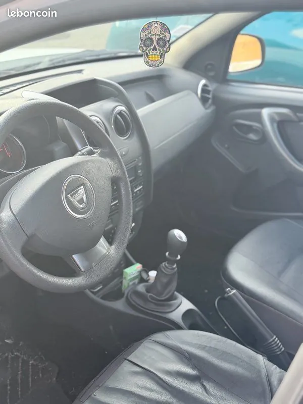 Dacia Duster 2016 photo 3