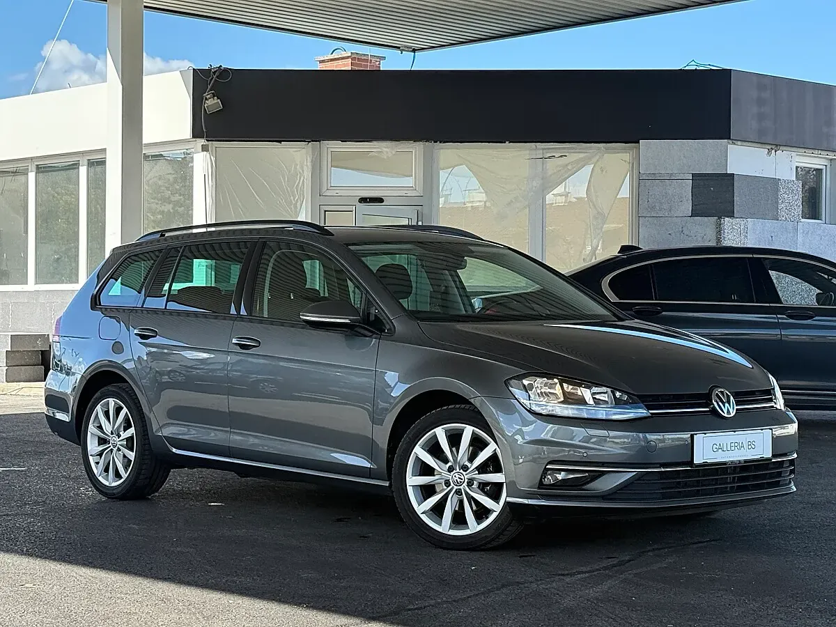 Volkswagen Golf 2020 photo 2