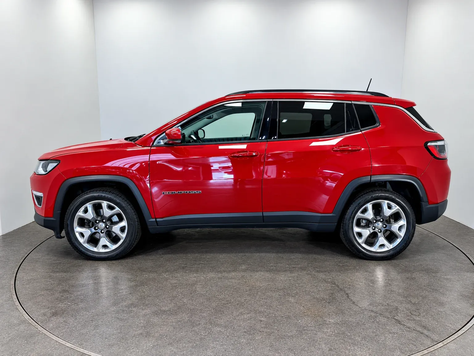 Jeep Compass 2019 photo 2