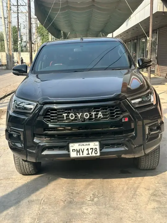Toyota Hilux