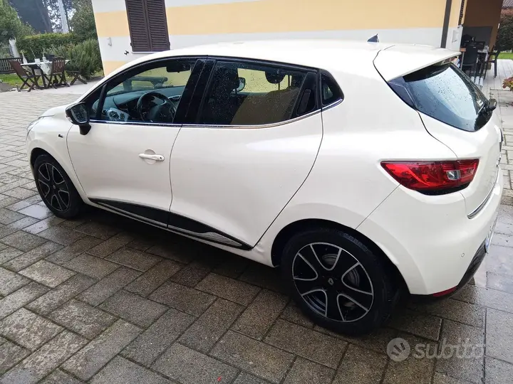 Renault Clio 2016 photo 3