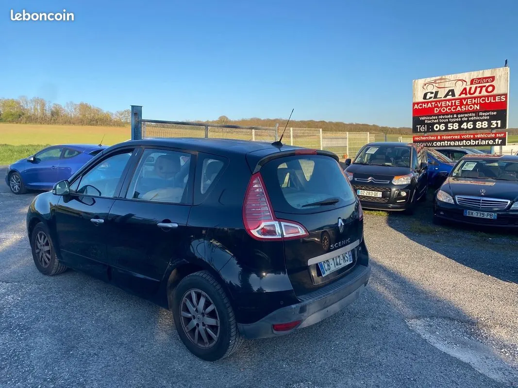 Renault Scenic 2012 photo 3