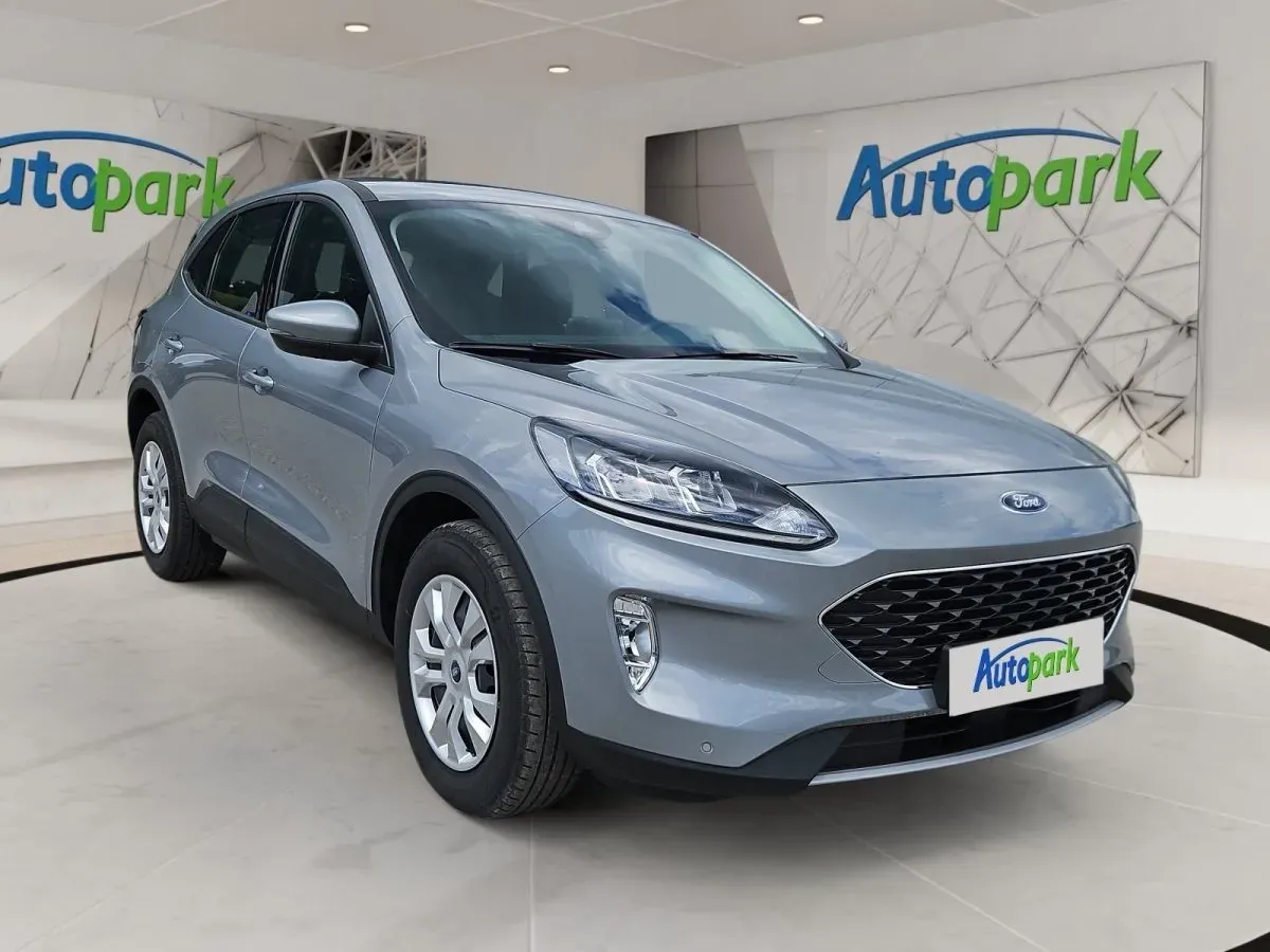 Ford Kuga 2025 photo 3