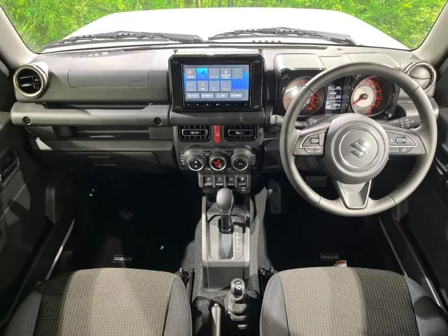 Suzuki Jimny 2025 photo 2