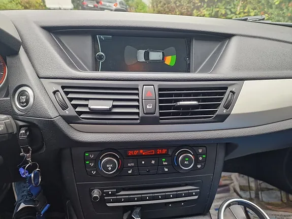 BMW X1 2011 photo 4