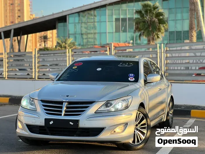 Genesis G80 2013 photo 2