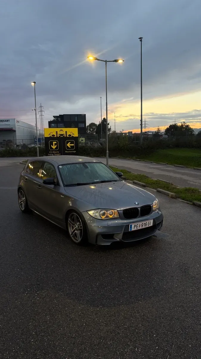 BMW 1 Series 2005 photo 2