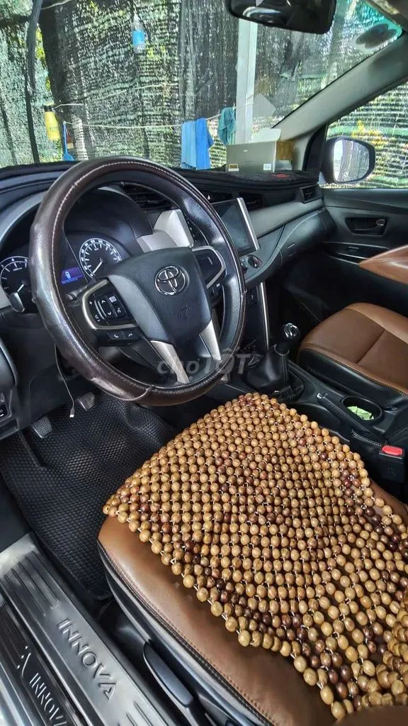 Toyota Innova 2019 photo 2