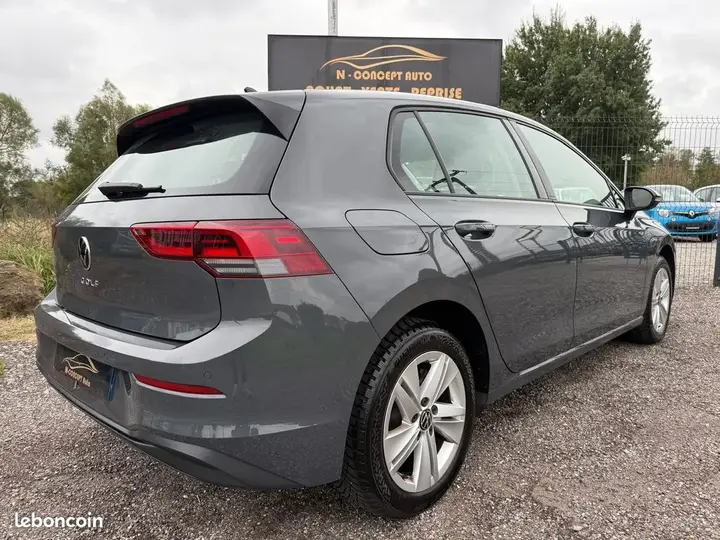 Volkswagen Golf 2024 photo 5