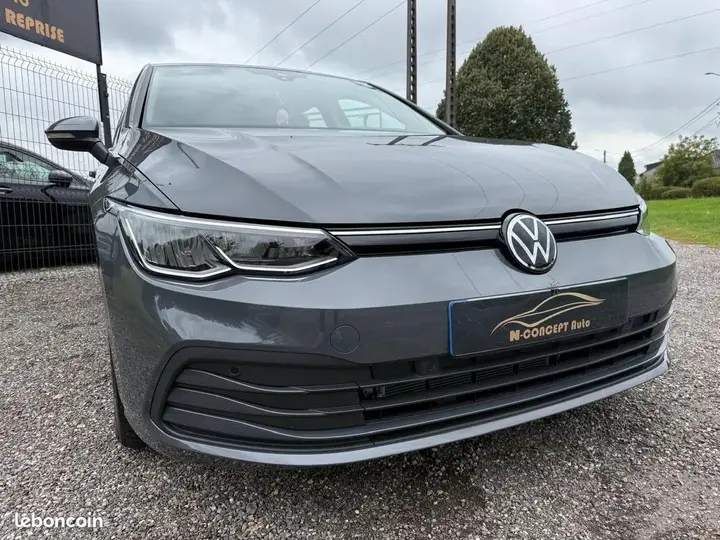 Volkswagen Golf 2024 photo 3