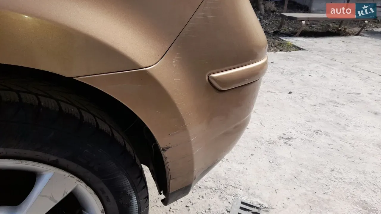 Nissan Tiida 2008 photo 2