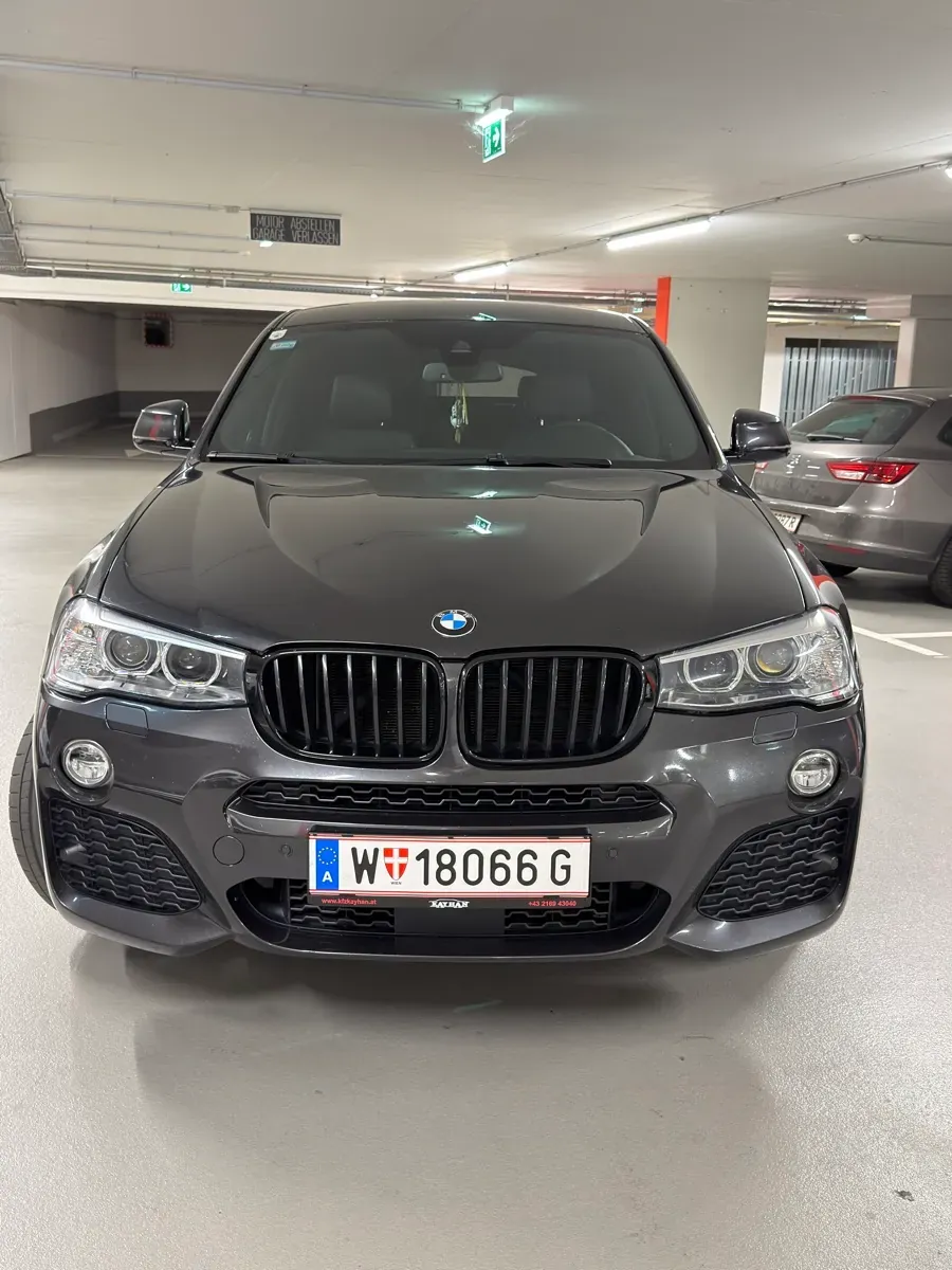 BMW X4 2017 photo 2
