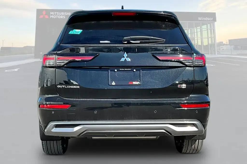 Mitsubishi Outlander 2026 photo 4
