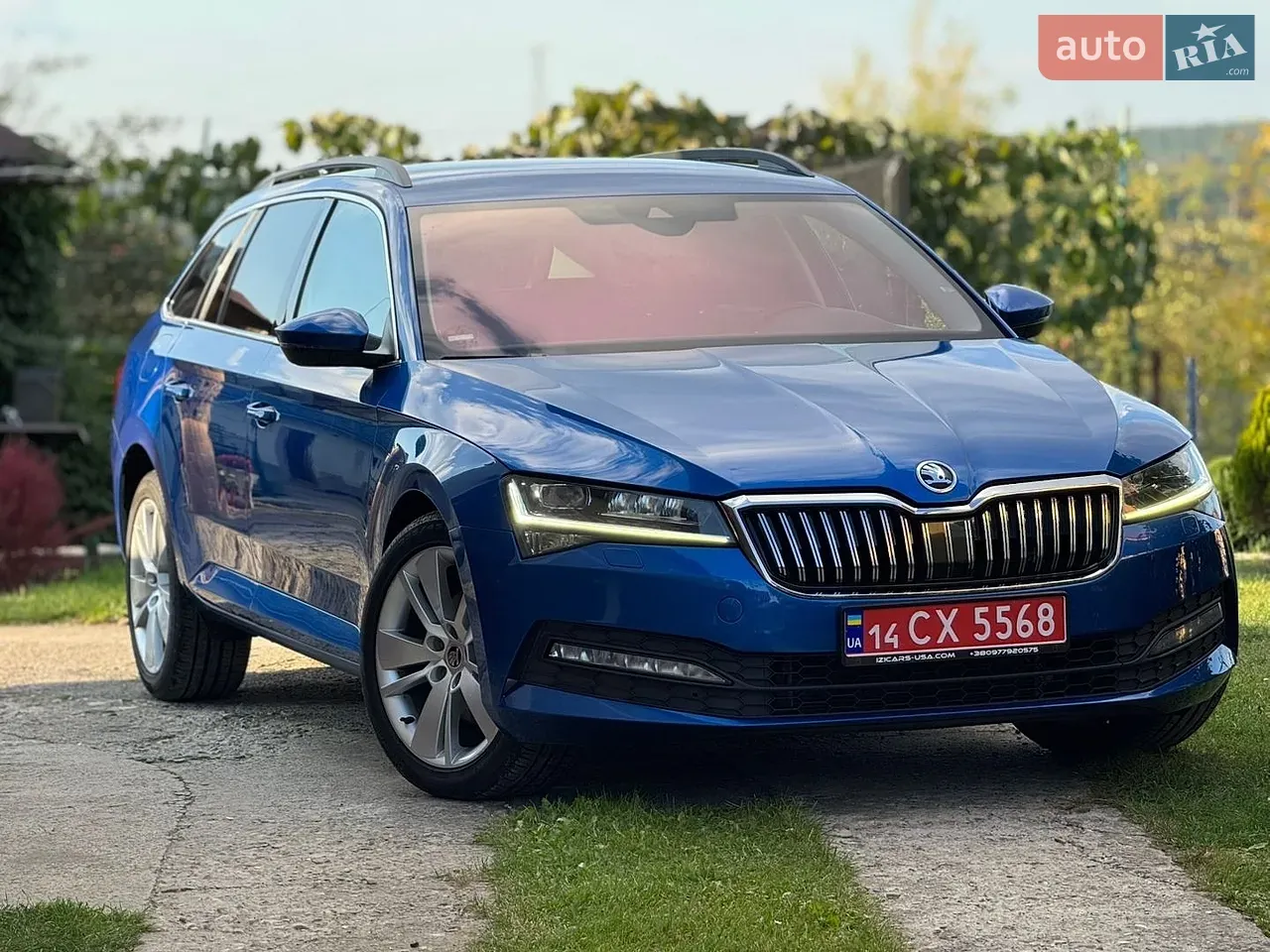 Skoda Superb 2022 photo 2