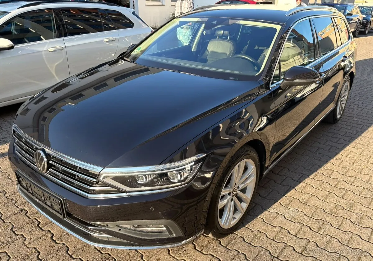 Volkswagen Passat 2023 photo 3