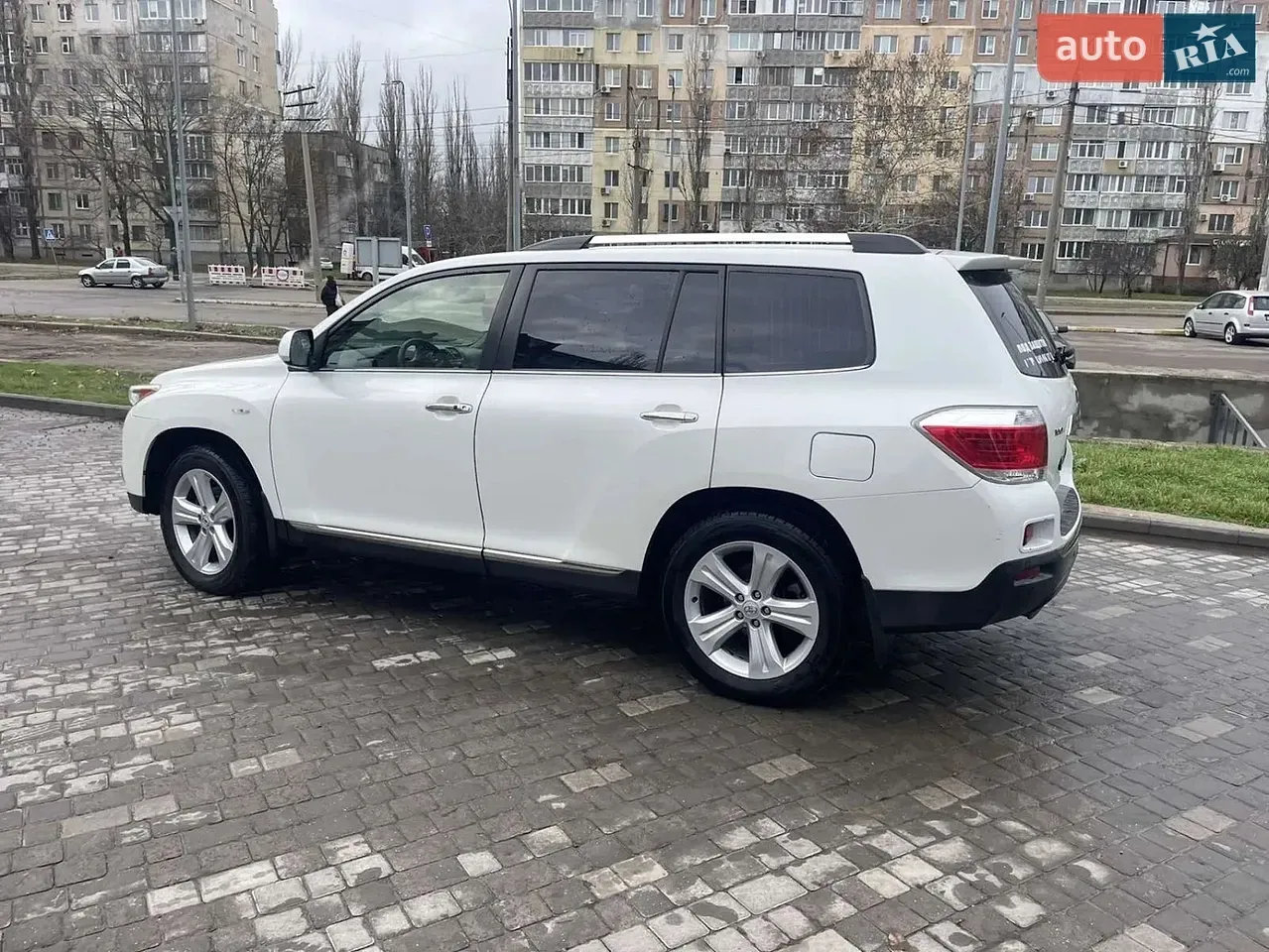 Toyota Highlander 2013 photo 5
