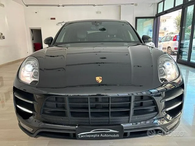 Porsche Macan 2017 photo 2