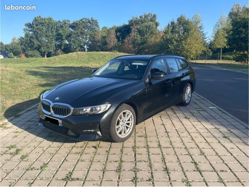 BMW 3 Series 2020 photo 2